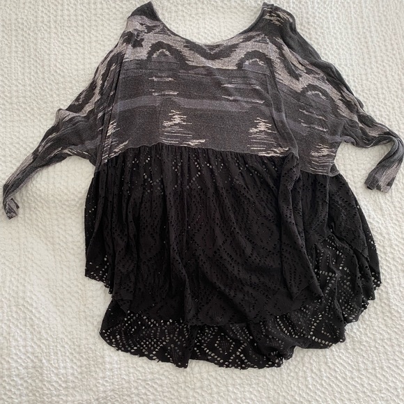 Free People Black Boho Aztec Eyelet Mid Sleeve Top Size XS - Picture 5 of 6